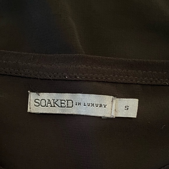 Soaked in Luxury Peek-T Luxuriously Soft Top - Picture 6 of 7